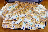 LA VALISE MAGIQUE EN DOLLARS, VALISE DE RICHESSE,VALISE MAGIQUE EN EURO,VALISE MAGIQUE MULTIPLICATRICE D'ARGENT